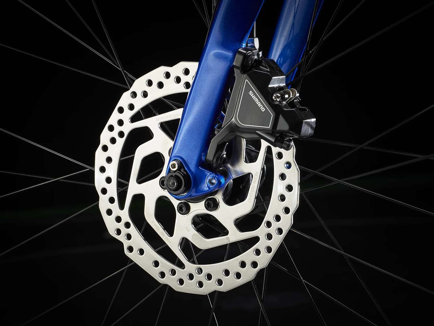 TREK 2023 - FX 3 DISC STAGGER - ALPINE BLUE TO DEEP DARK BLUE FADE