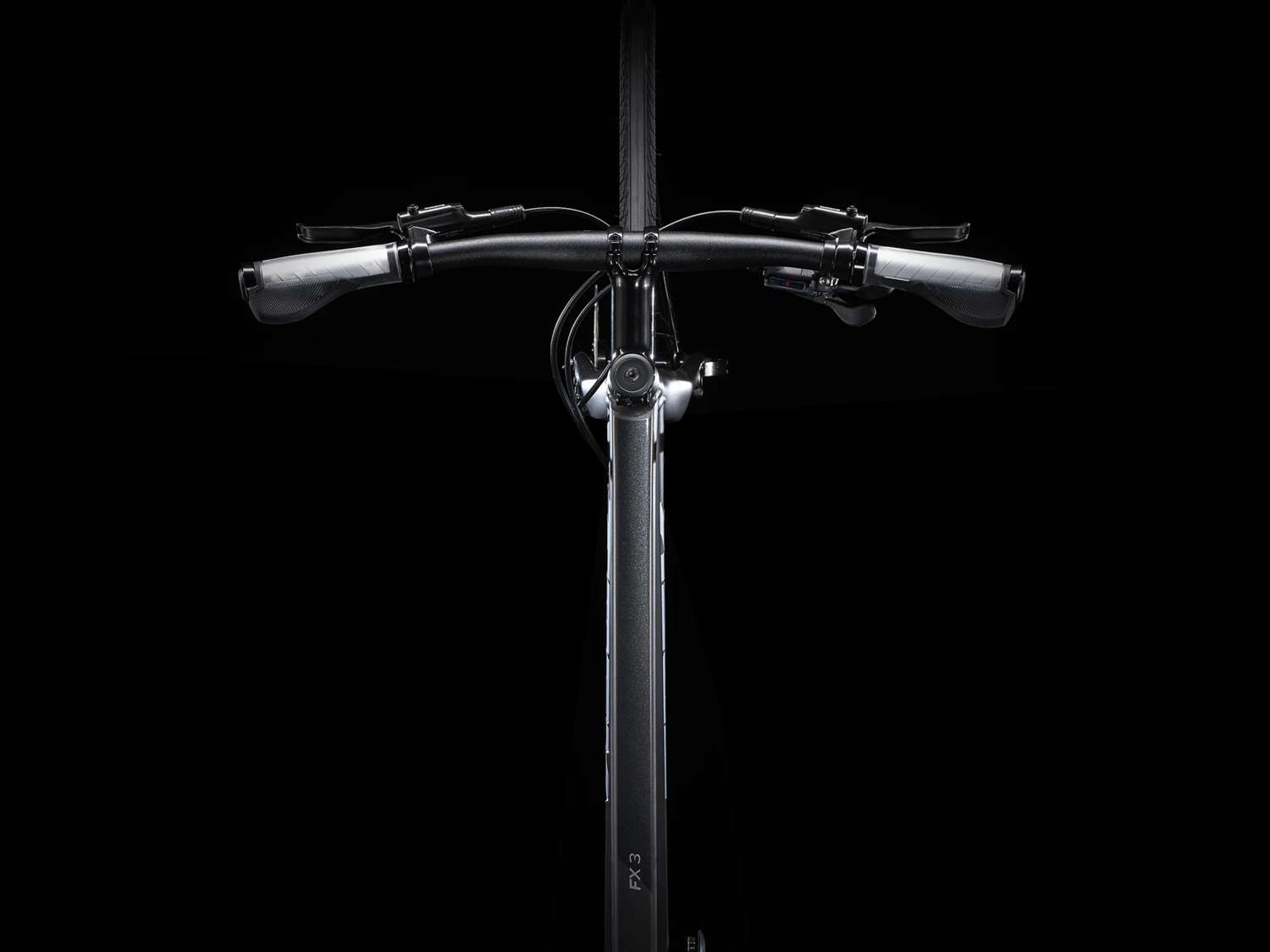 TREK 2023 - FX 3 DISC STAGGER - MATTE DNISTER BLACK