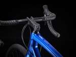 TREK 2023 - DOMANE AL 3 DISC GEN 3 - ALPINE BLUE TO DNISTER BLACK FADE