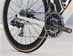 TREK 2025 - NEW MADONE SLR 9 DISC GEN 8 SRAM RED AXS 12V POWER - ERA WHITE