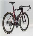 TREK 2025 - MADONE SLR 7 DISC GEN 8 SHIMANO ULTEGRA DI2 12V - CARBON RED SMOKE