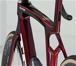 TREK 2025 - MADONE SLR 7 DISC GEN 8 SHIMANO ULTEGRA DI2 12V - CARBON RED SMOKE