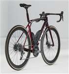 TREK 2025 - NEW MADONE SLR 7 DISC GEN 8 SRAM FORCE AXS 12V POWER - CARBON RED SMOKE