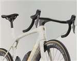 TREK 2025 - NEW MADONE SLR 7 DISC GEN 8 SRAM FORCE AXS 12V POWER - ERA WHITE