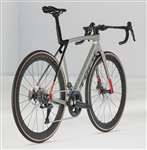 TREK 2025 - NEW MADONE SL 7 DISC GEN 8 SHIMANO ULTEGRA DI2 12V - MATTE LUNAR SILVER